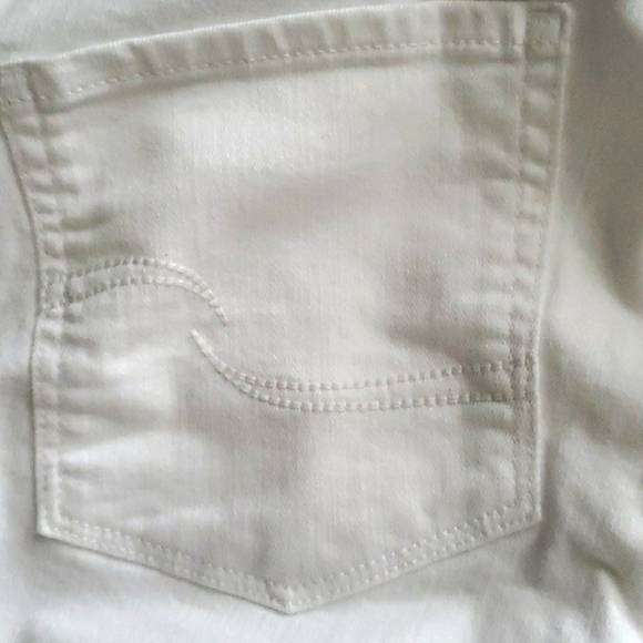 🆕️ NWOT Levis Signature Capris Size 20 Plus - Picture 7 of 8